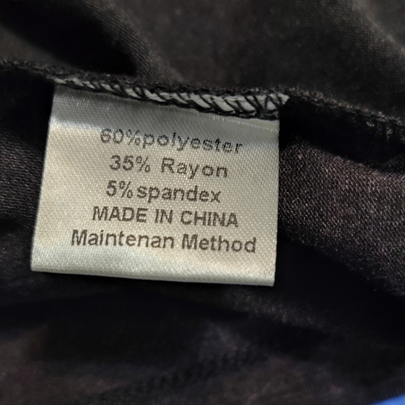 Women's Short Sleeve Gray Top - Picture 7 of 8